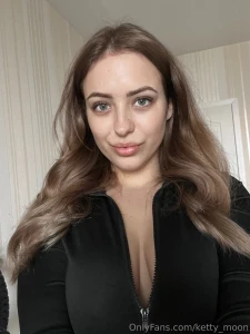 I m being kind today - i m letting you watch but only with one eye