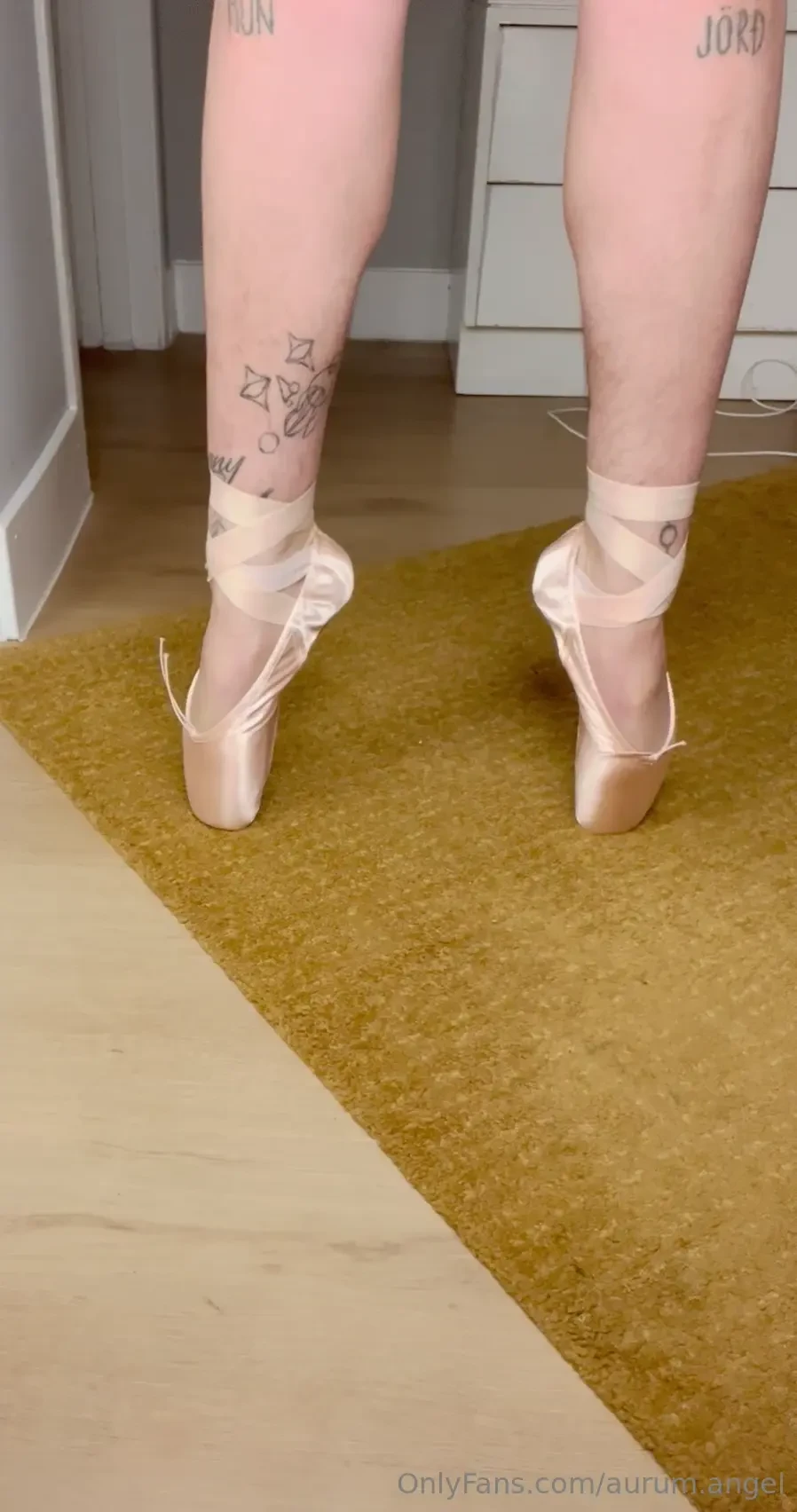 Time to stretch after ballet class i had to take a lil break from 