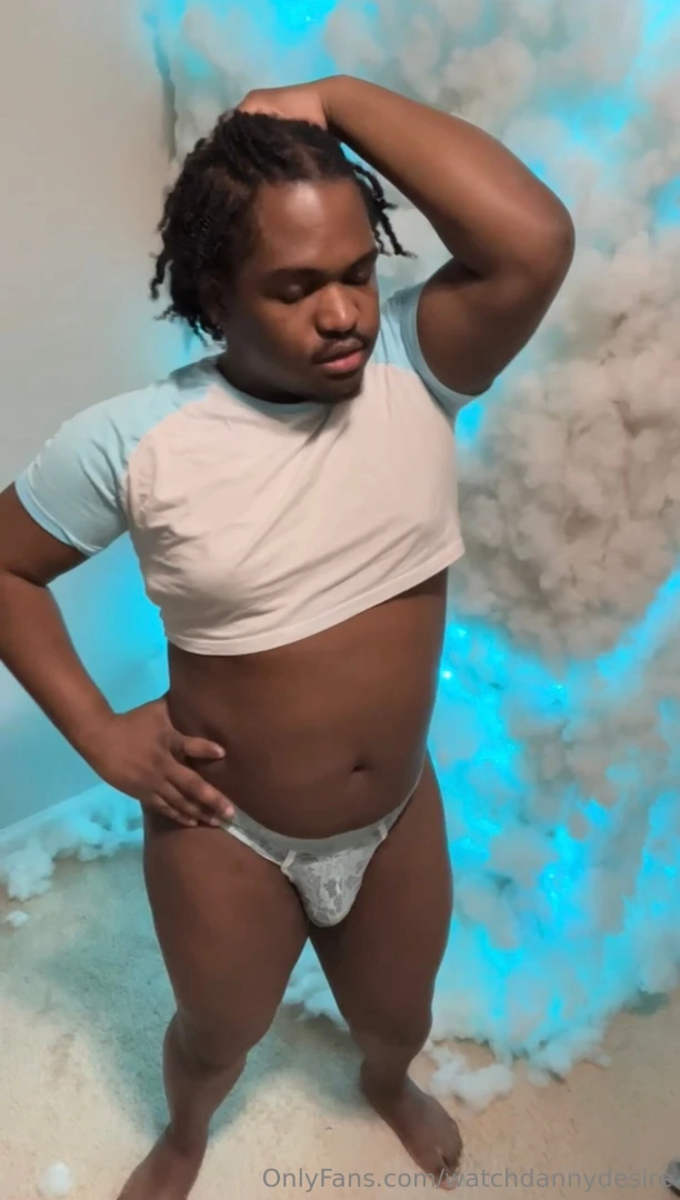 It s giving britney spears dancing at home part 1 