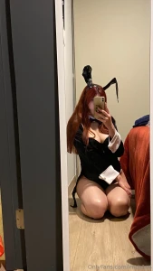 A veces cuando estoy aburrida me saco fotos frente al espejo y salen part 5