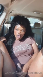 I got soo horny on the road that i had to pull over and get out