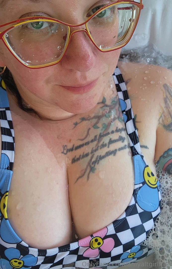 Not so tiny bubbles part 3 