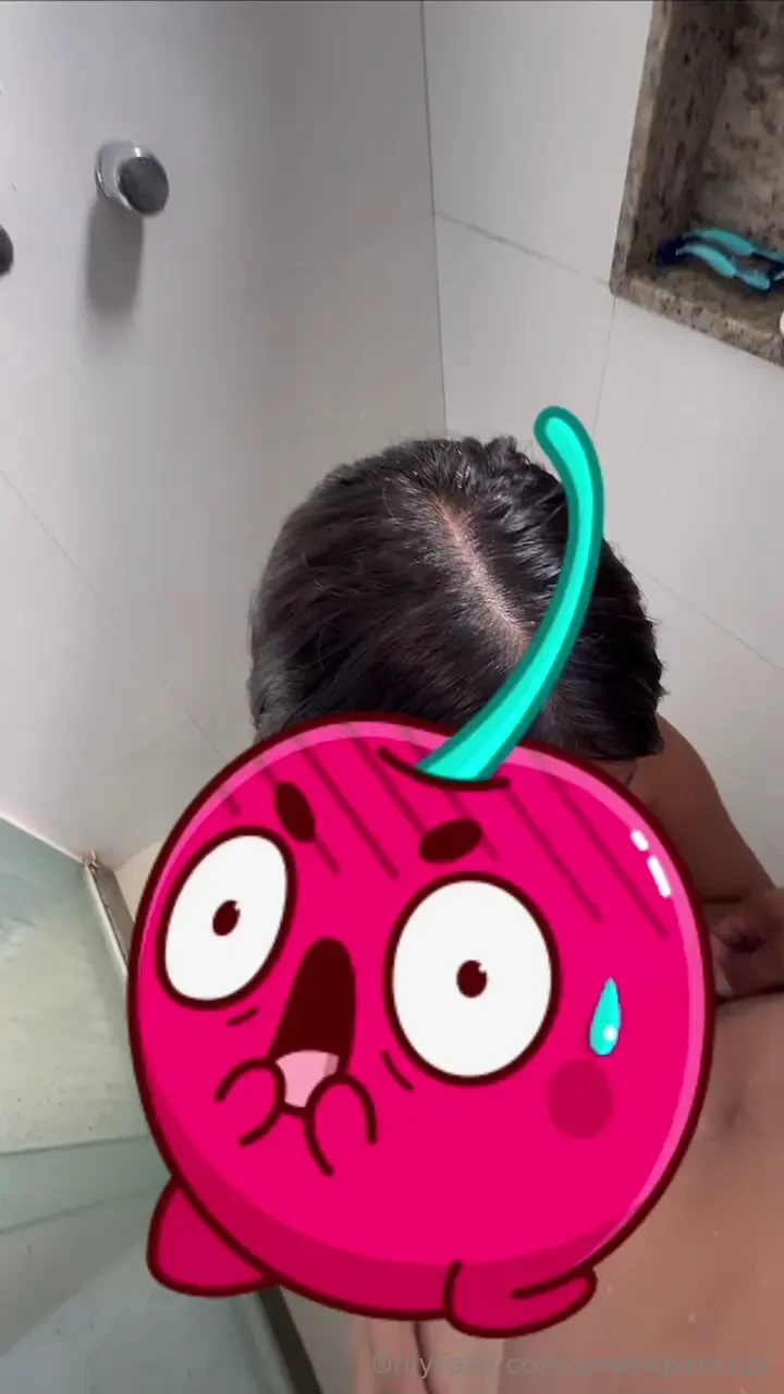 Suplic ndole verga a mi novio mientras nos ba amos 