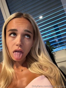 Undress me pretty please part 1