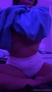 Back on of full time message me again for sexting customs if i missed