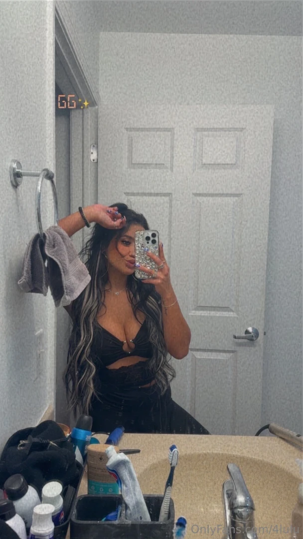 Guess my height and i ll send something for free hehe 