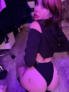 I m bored write me a dm maybe you can distract me a little part 2