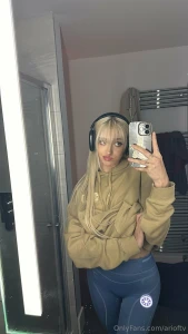 Hmmm feeling kinda bored rn