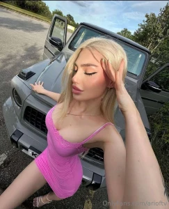 Pinkyyy promise