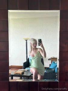 Don t look at the caption silly look at me part 269