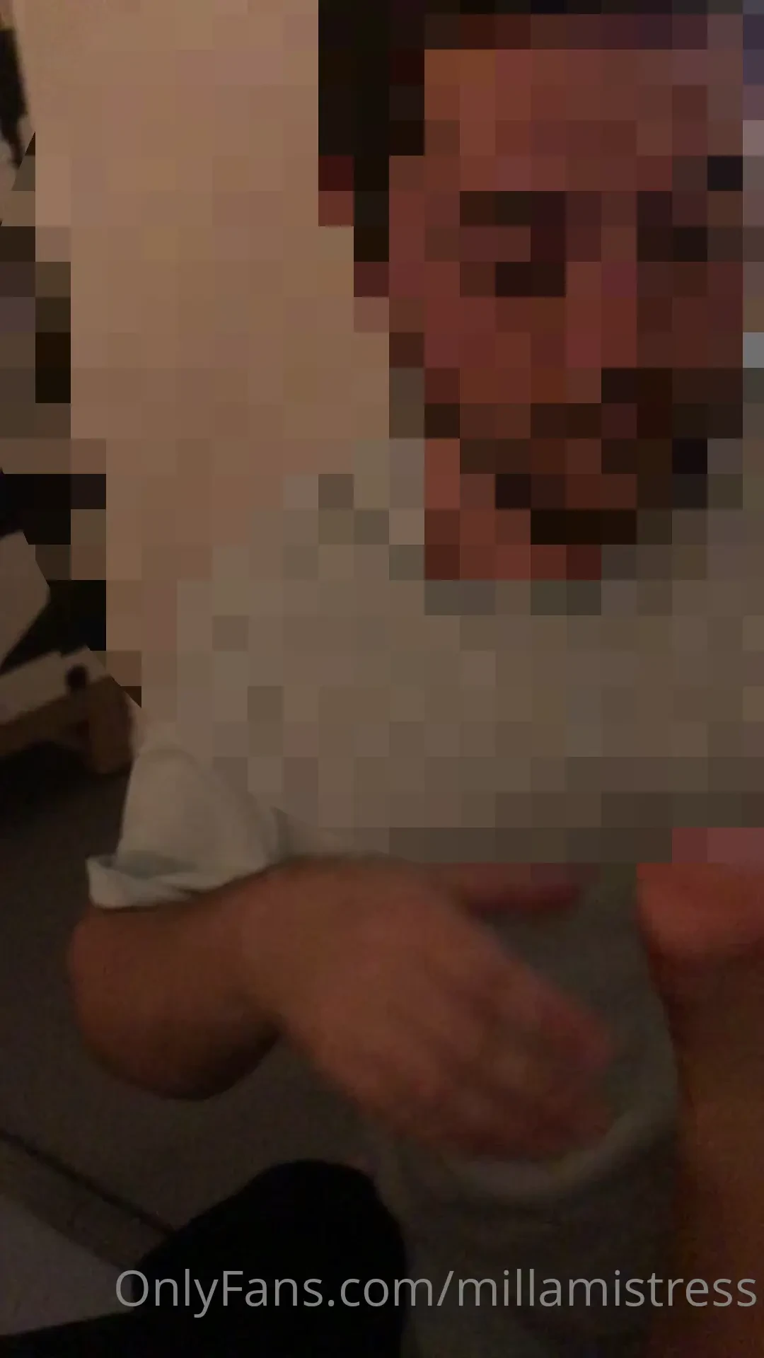 Mon nouveau cuckold boy - humiliation avec mon alpha 