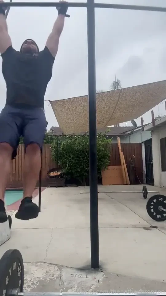 Bringing you my morning workout tip if you think you could handle it 