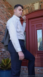 Should i bet my 3 story garage along with all 15 of my cars or bet my