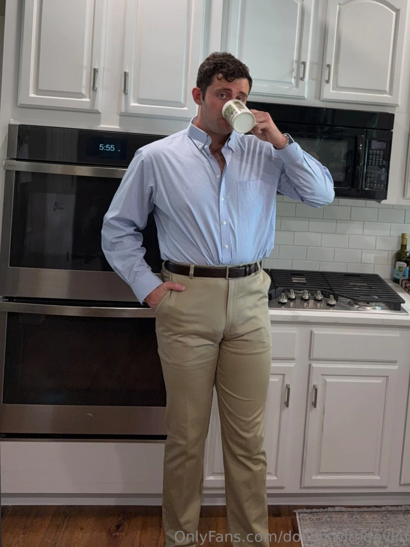 Monday the first work day of the week if you don t work all 7 like you 