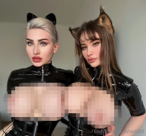 Topless mini set nbsp artikleopard_artist 10 pics nbsp nbsp nbsp 28