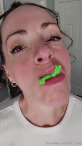 Gummy frogs sign me up