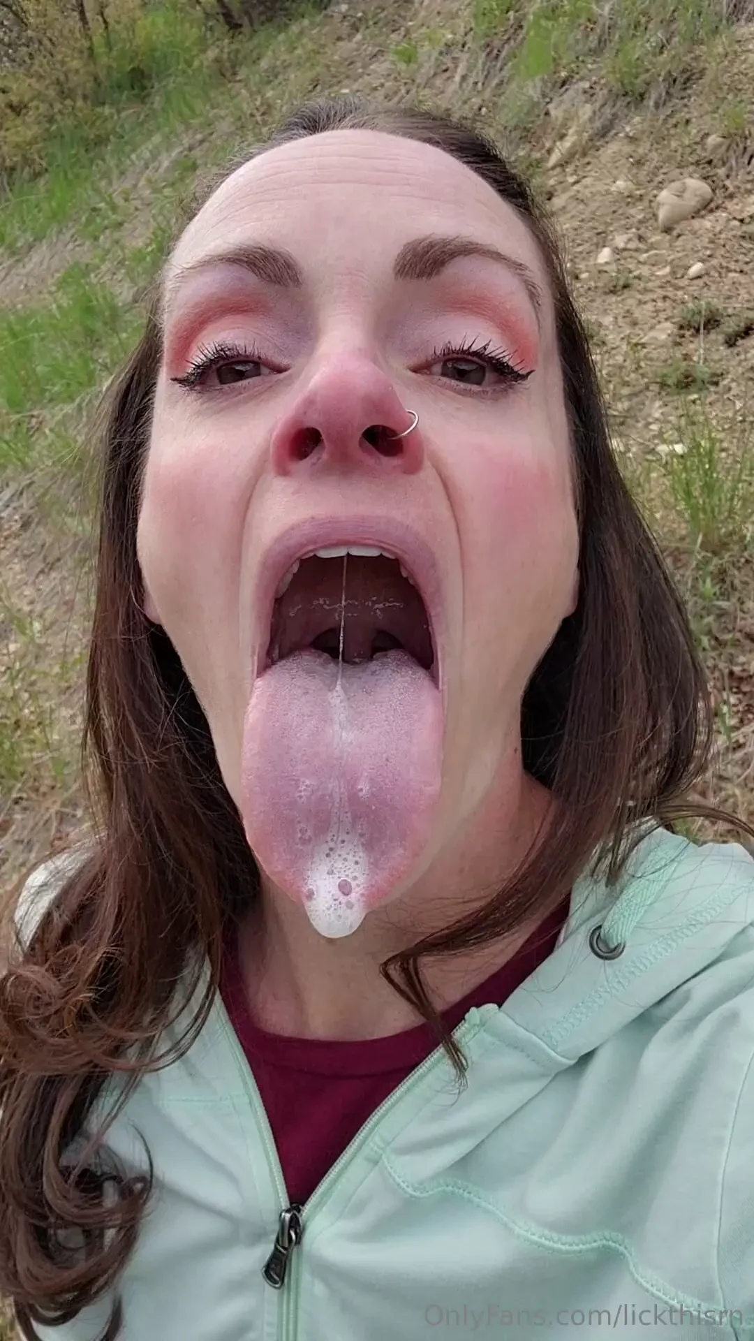 I have been spotted in nature again 