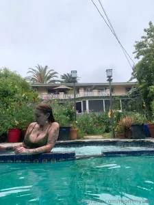 Do you think i m hot i ll be on tonight to talk i took a bunch of part 1