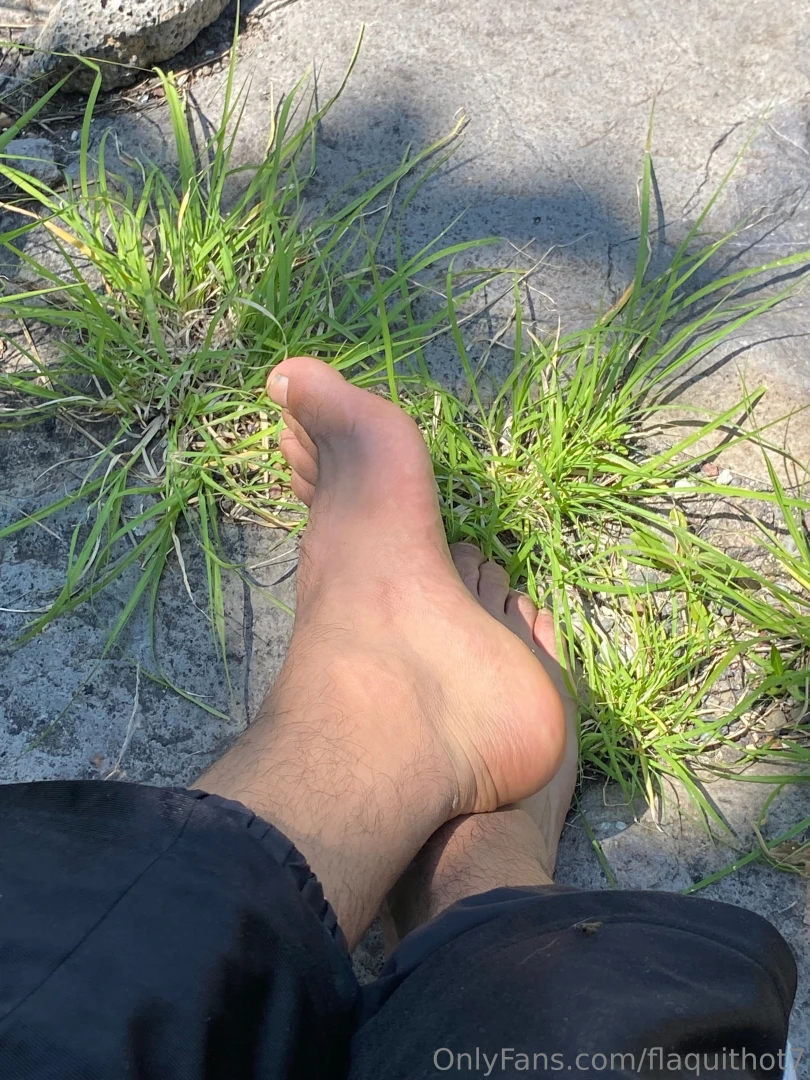 Me encanta estar desnudo al aire libre 