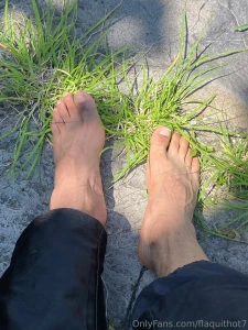 Me encanta estar desnudo al aire libre part 1