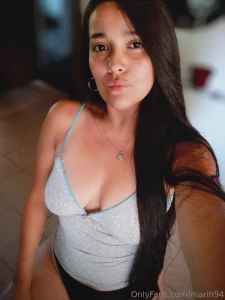 Hoy es viernes que har s sta noche estar s conmigo