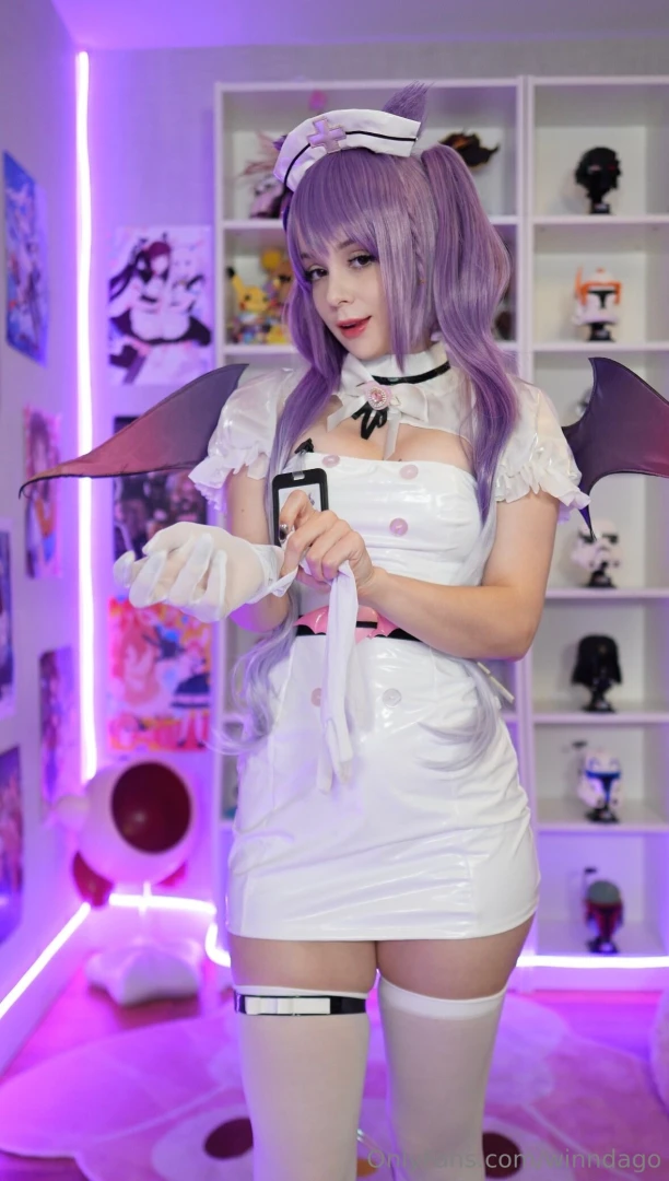 Just filmed the hottest nurse keqing video wanna see me play w a 3 