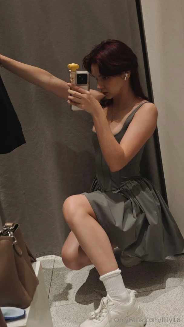 Keep the secrets in the dressing room 