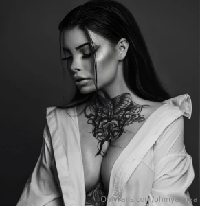 Sono online voglio farti vedere una cosa speciale mi scrivi