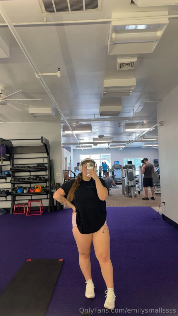 Leg day never looked this good 