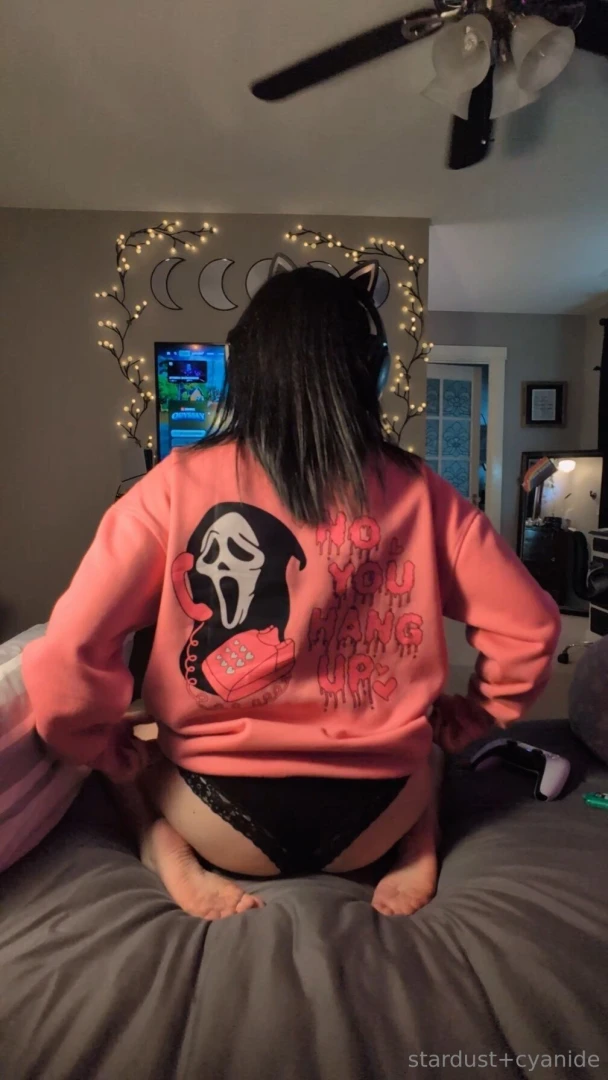 You can try to game when you re around me but i m going to be verrry part 1 