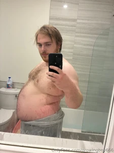 Feeling big after my bath