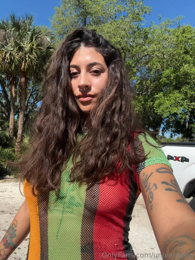 I would love to know what you think about my crazy natural hair 