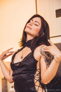 I love to feel the vareases on my body part 1