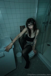 Smoky eyes quiet moans and a pussy that haunts your dreams part 1