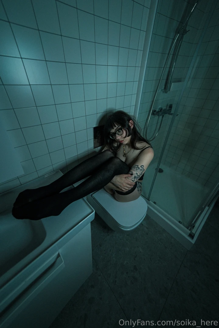 Smoky eyes quiet moans and a pussy that haunts your dreams part 2 