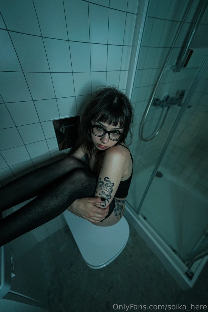 Smoky eyes quiet moans and a pussy that haunts your dreams part 4 