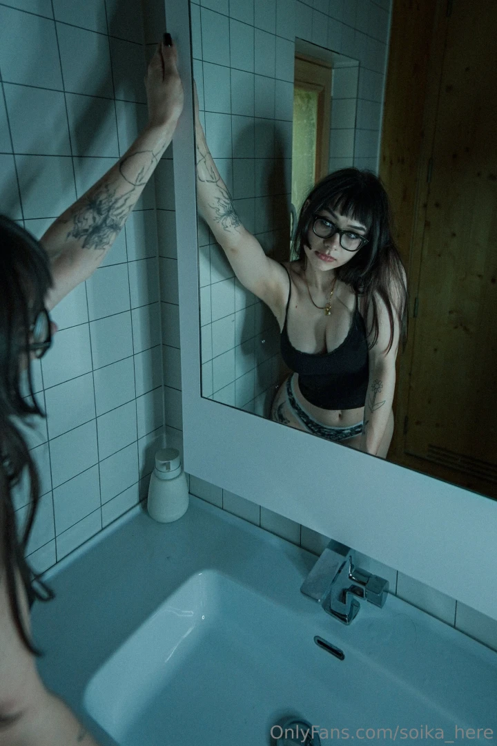 Smoky eyes quiet moans and a pussy that haunts your dreams 