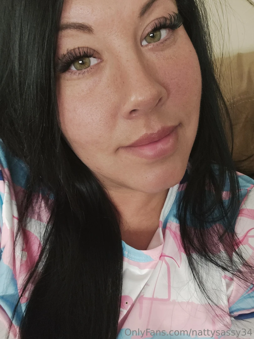 The eyes are eyeing today yes i m still in my pink and blue striped 