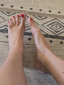 New pedicure color for beginning of april part 2