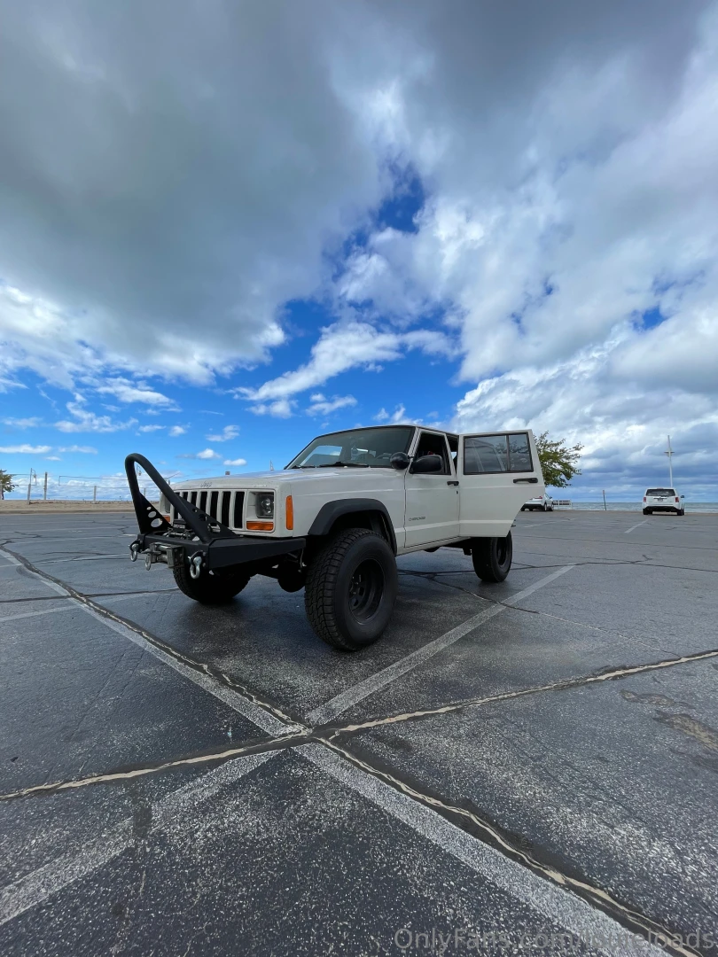 The key to my heart is new mods for the jeep part 1 