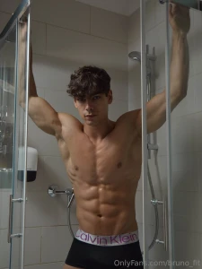 Shower time part 1609