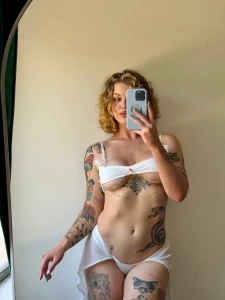 Let s make a big mess of my outfit and makeup and then shower together part 3