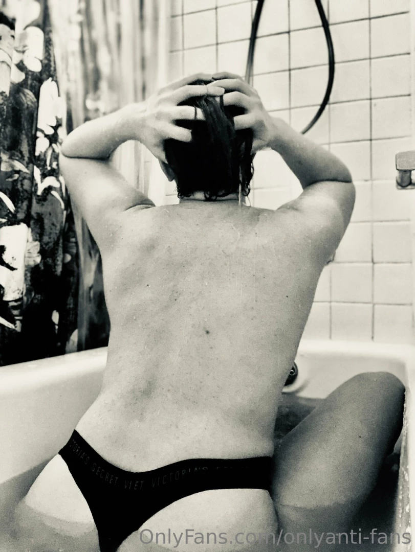 I m not ignoring you i m ignoring your text message part 2 