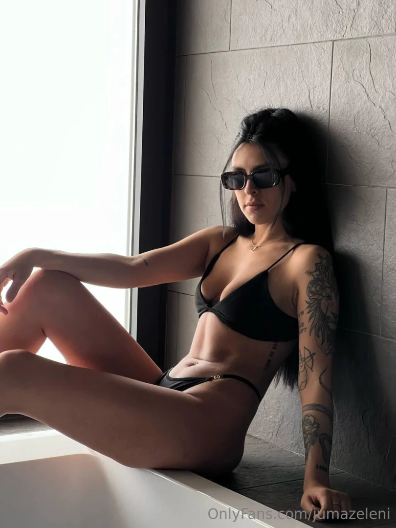 T aime ce bikini part 1 