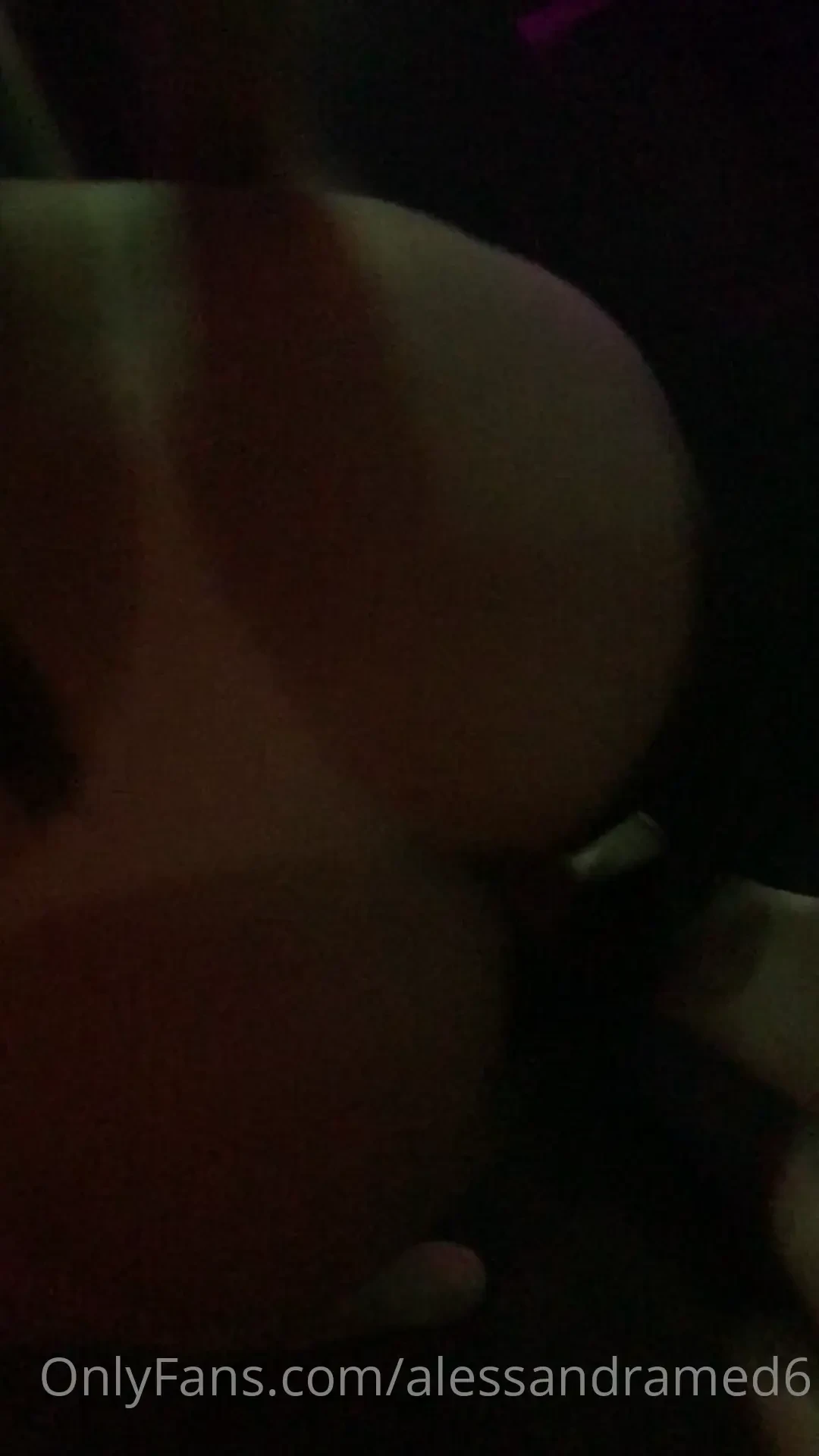 Uns tapinhas de leve mmikkee 