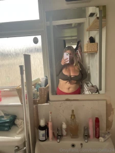 Who likes me in red xx