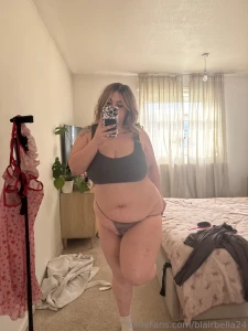 Mirror selfie part 160