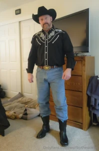 Save that horse y all