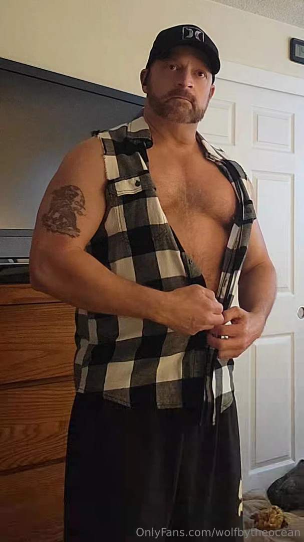 To the moon and back until the end part 1 