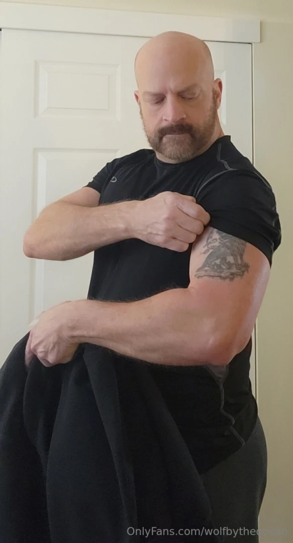 Nothing gets to me more than when a guy lays on my belly with his head part 3 